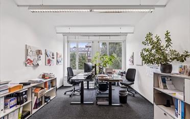 Office - image - 6