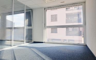 Commercial - image - 6