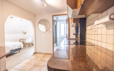 Hotel - image - 5
