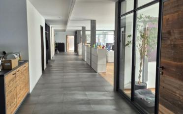 Office - image - 9