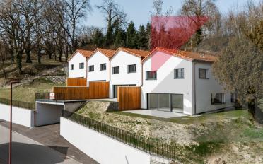 Doppeleinfamilienhaus 5.5 Zimmer - image - 1