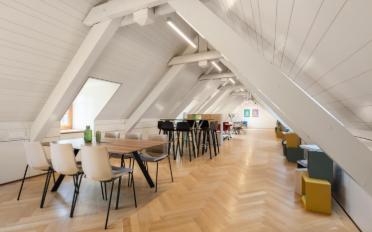 Office - image - 1