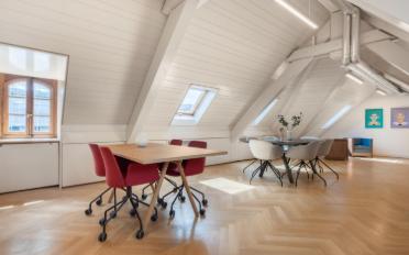 Office - image - 9