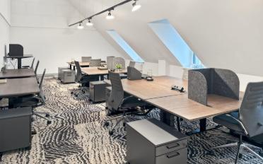 Office - image - 7