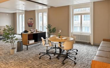 Office - image - 4