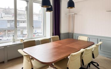 Office - image - 7