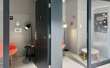 Bureau - image - 16