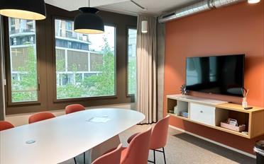 Bureau - image - 14