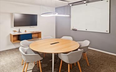 Office - image - 10