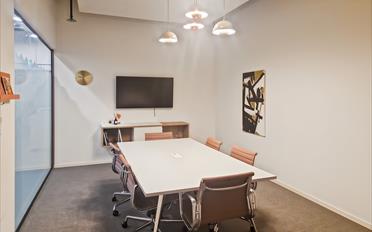 Bureau - image - 1