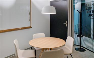 Bureau - image - 11