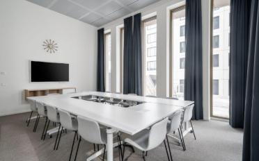 Office - image - 10