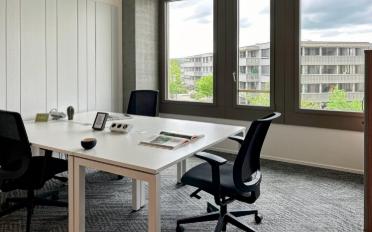 Office - image - 1