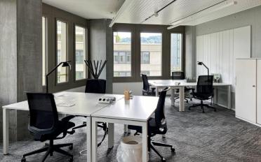 Office - image - 10