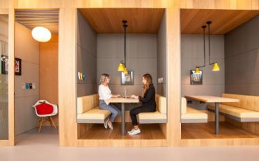 Office - image - 10