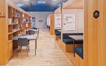 Office - image - 1