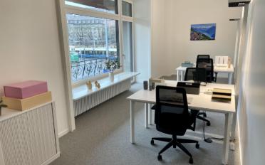 Office - image - 8