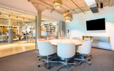 Office - image - 6