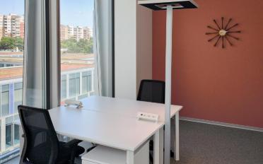 Bureau - image - 1
