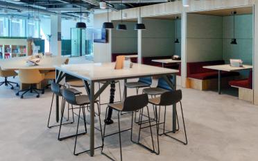 Office - image - 4