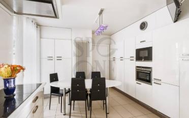 Single house 10 rooms - image - 7