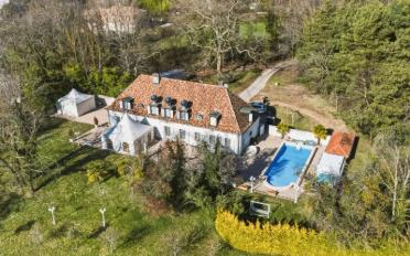 Single house 10 rooms - image - 1