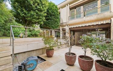 Single house 10 rooms - image - 7