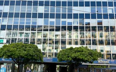 Office - image - 12