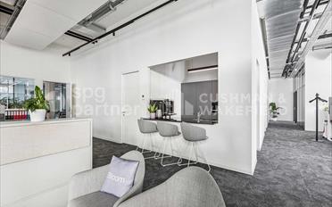 Office - image - 10