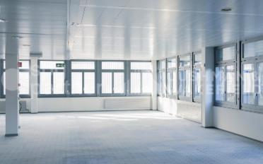 Commercial - image - 13