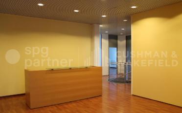 Commercial - image - 7