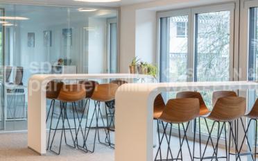 Office - image - 7
