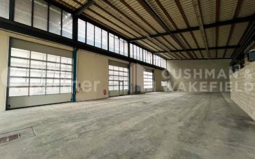 Commercial - image - 3