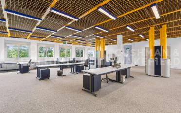Commercial - image - 2