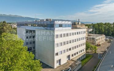 Office - image - 3