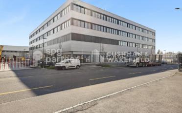 Commercial - image - 7