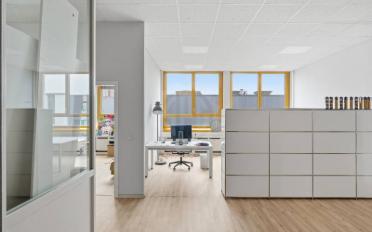Bureau - image - 9