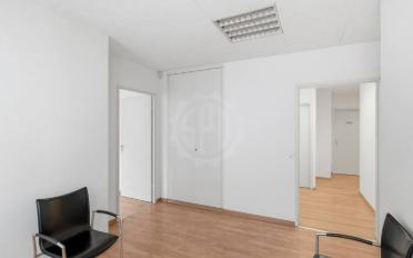 Bureau - image - 8