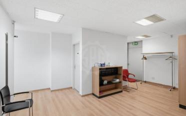 Bureau - image - 11