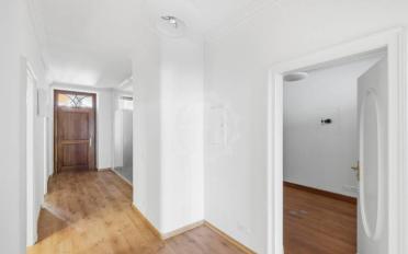 Office - image - 5