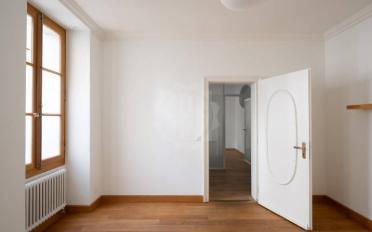 Office - image - 7