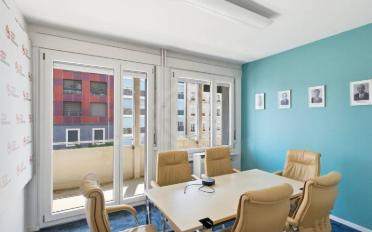 Office - image - 9