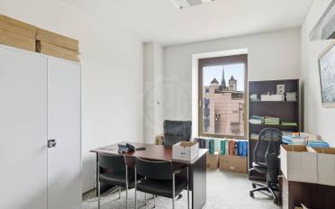 Office - image - 6