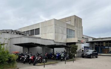 Bureau - image - 1