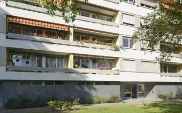 Single garage - image - 2