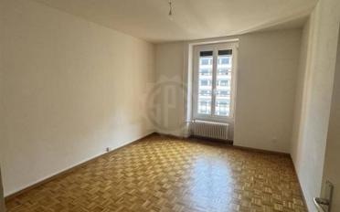 Apartment 4 rooms - image - 1