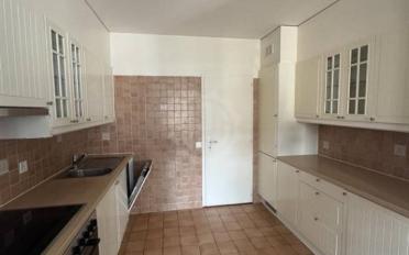 Apartment 4 rooms - image - 3