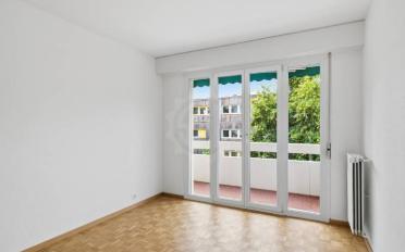 Apartment 4 rooms - image - 7