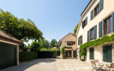 Maison 9 pièces - image - 2
