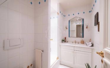 Apartment 8 rooms - image - 5